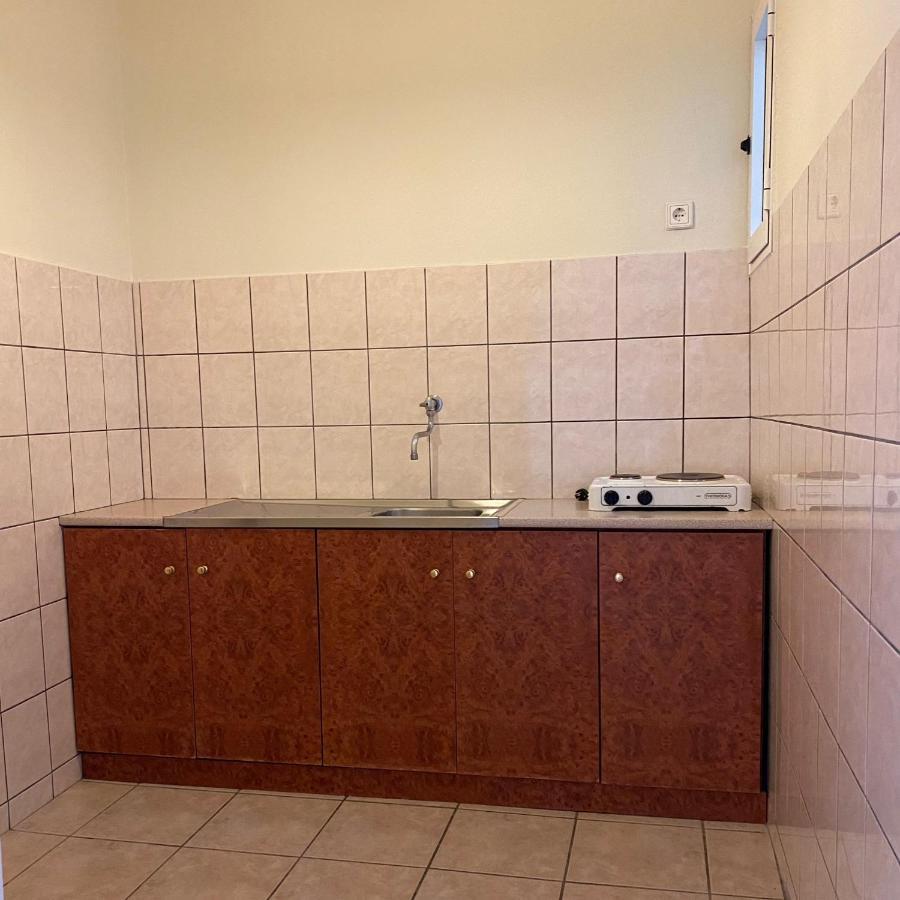 Dafnis Rooms Paralía Екстериор снимка