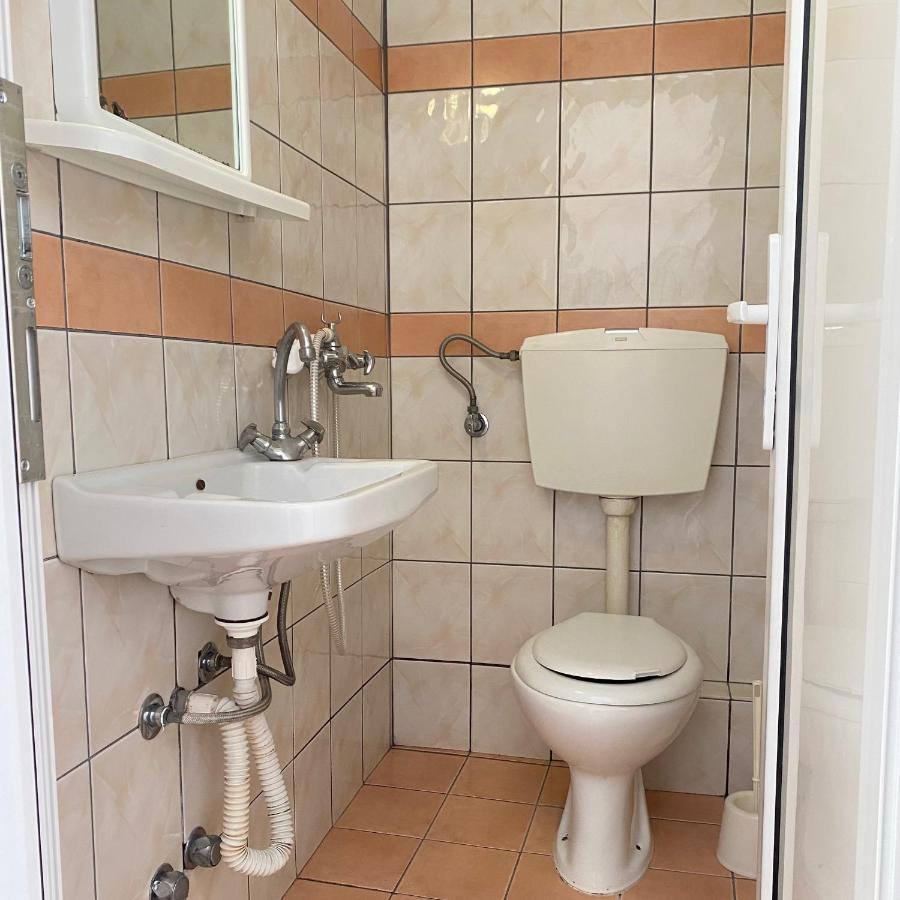 Dafnis Rooms Paralía Екстериор снимка