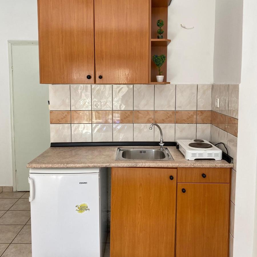 Dafnis Rooms Paralía Екстериор снимка